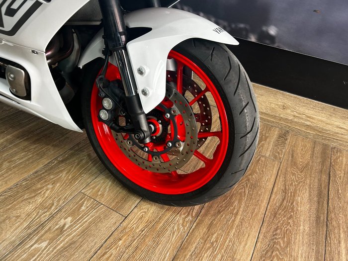 2023 Yamaha YZF-R7LA WHITE