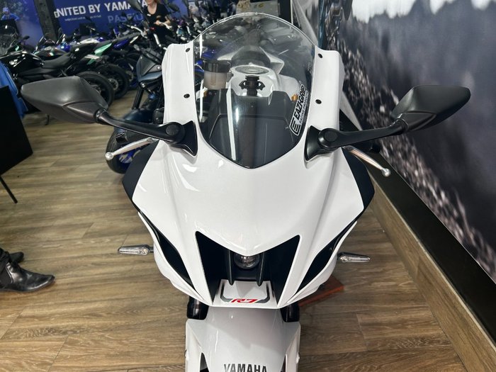 2023 Yamaha YZF-R7LA WHITE