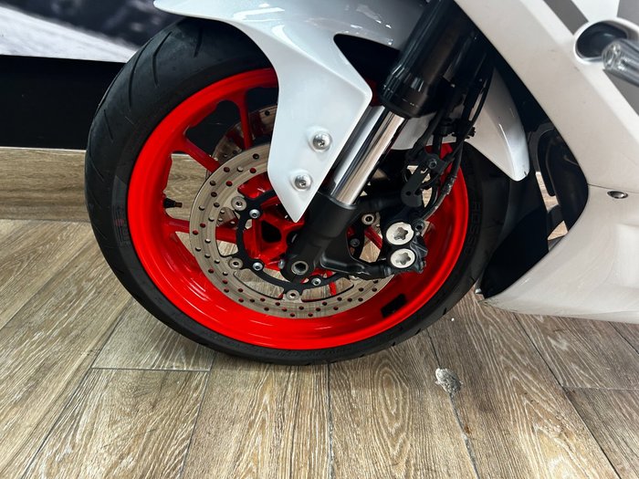 2023 Yamaha YZF-R7LA WHITE