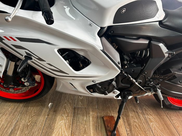 2023 Yamaha YZF-R7LA WHITE