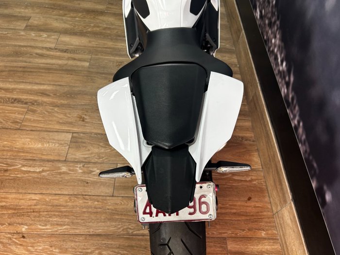 2023 Yamaha YZF-R7LA WHITE