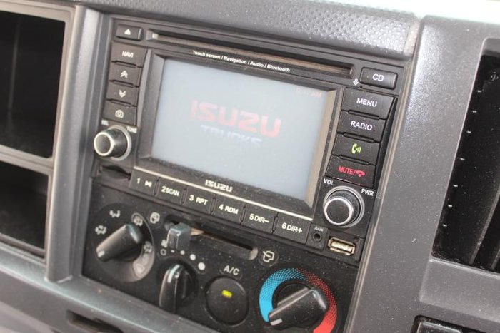 2018 Isuzu N Series NQR 87/80-190 WHITE