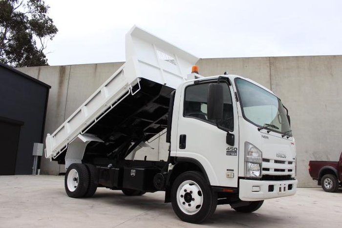 2018 Isuzu N Series NQR 87/80-190 WHITE