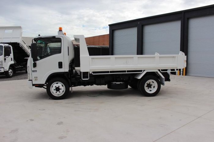 2018 Isuzu N Series NQR 87/80-190 WHITE