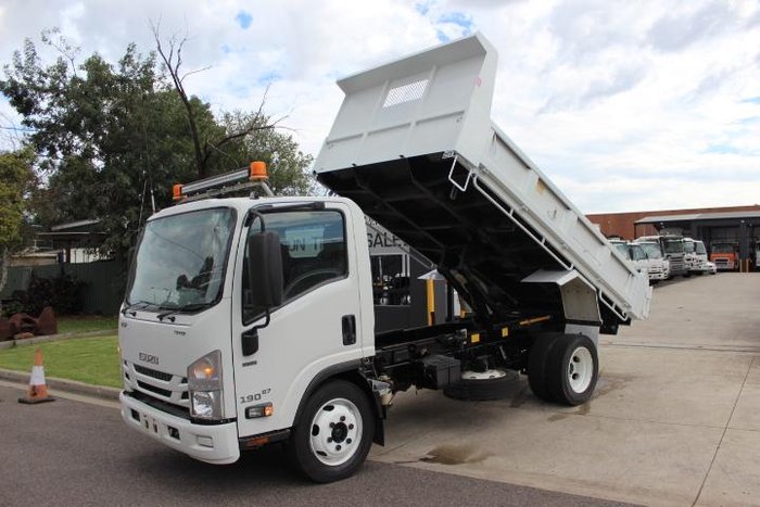2018 Isuzu N Series NQR 87/80-190
