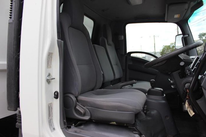 2018 Isuzu N Series NQR 87/80-190 WHITE
