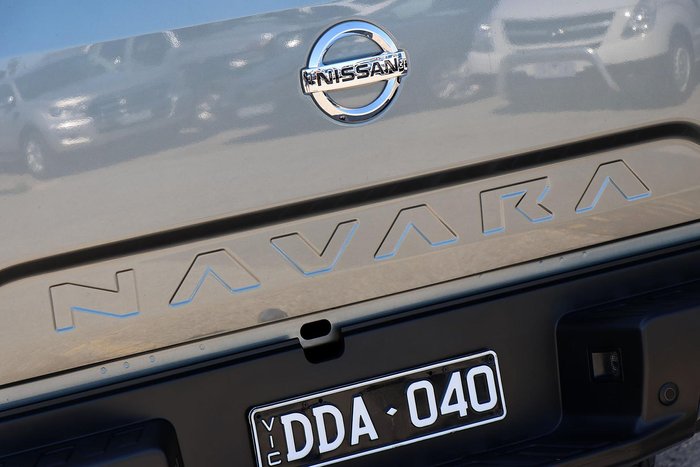 2023 Nissan Navara ST-X