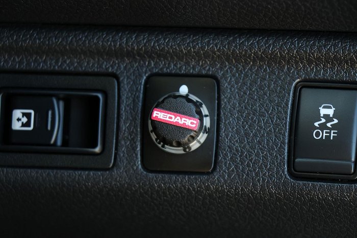 2023 Nissan Navara ST-X