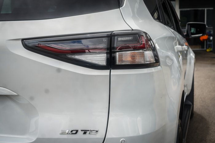 2022 Isuzu MU-X LS-U