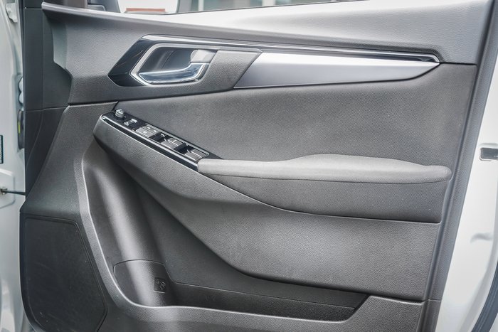 2022 Isuzu MU-X LS-U