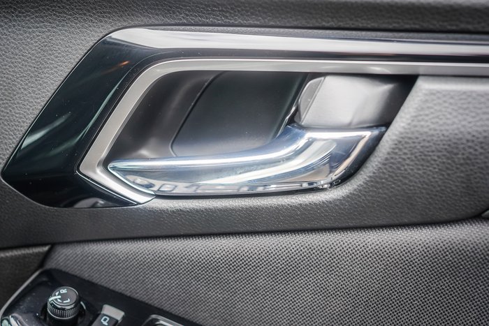 2022 Isuzu MU-X LS-U