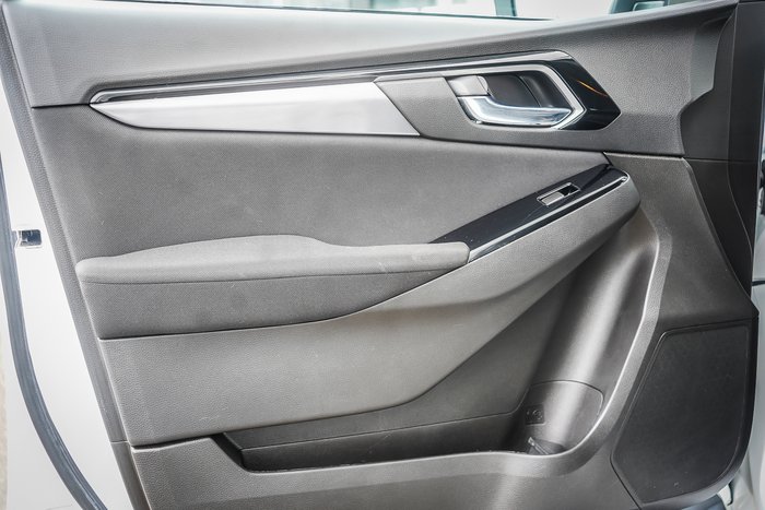 2022 Isuzu MU-X LS-U