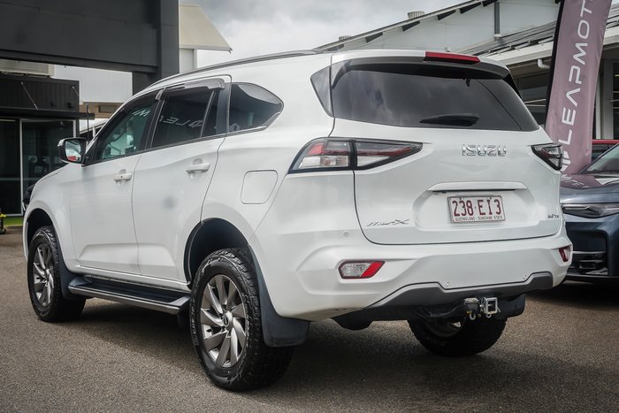 2022 Isuzu MU-X LS-U