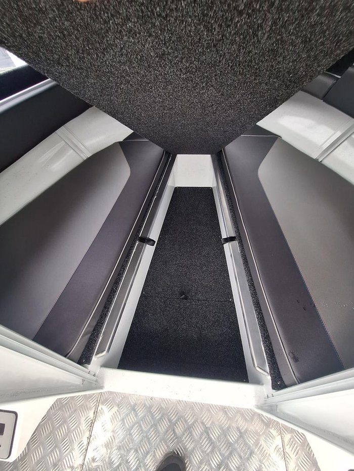 2026 QUINTREX 660 Trident