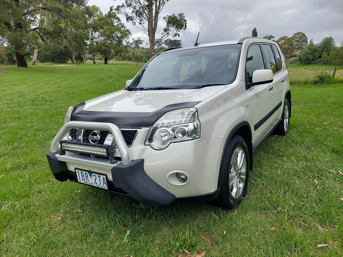 2013 Nissan X-TRAIL ST