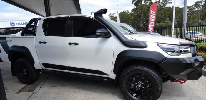 2021 Toyota Hilux Rugged X