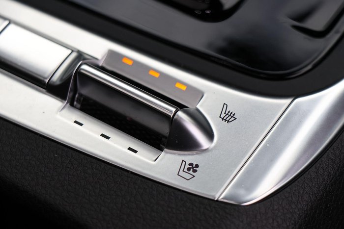 2026 Kia Carnival GT-Line