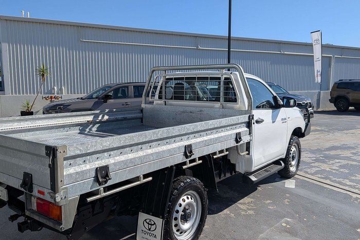 2020 Toyota Hilux SR