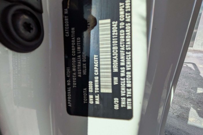 2020 Toyota Hilux SR