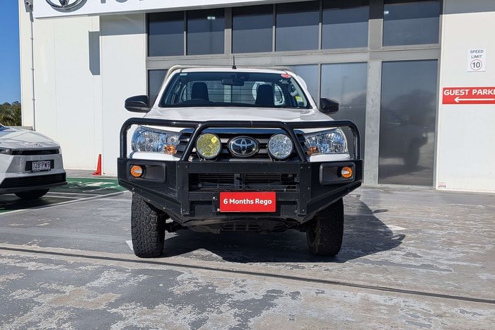 2020 Toyota Hilux SR