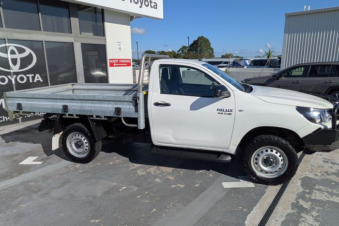 2020 Toyota Hilux SR