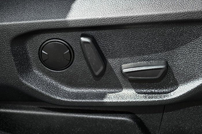 2024 Ford Everest Platinum