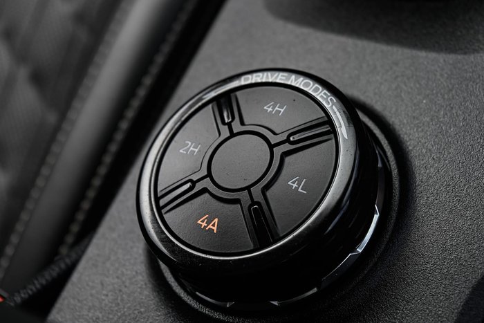 2024 Ford Everest Platinum