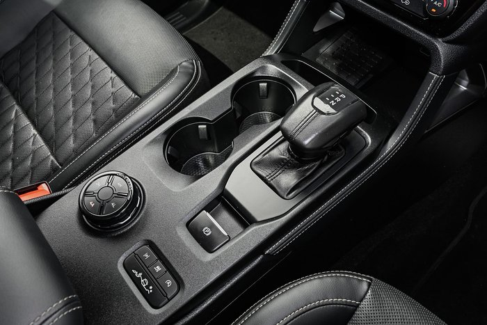 2024 Ford Everest Platinum