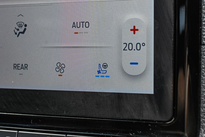 2024 Ford Everest Platinum