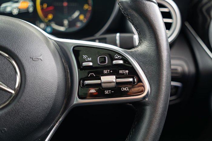 2019 Mercedes-Benz GLC-Class GLC300