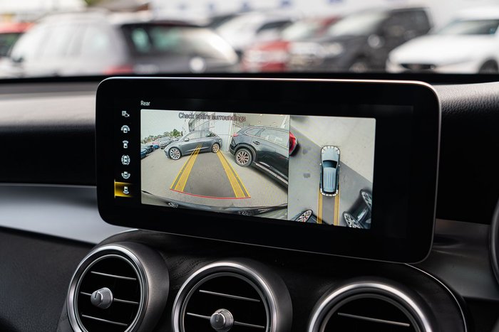 2019 Mercedes-Benz GLC-Class GLC300