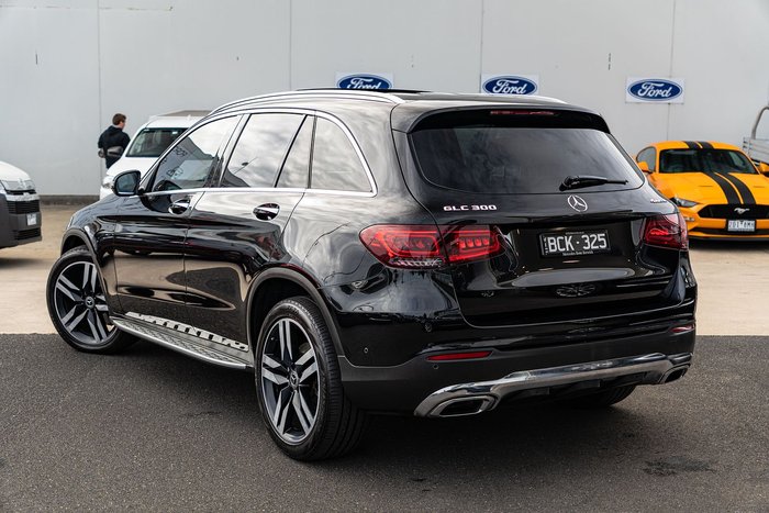 2019 Mercedes-Benz GLC-Class GLC300