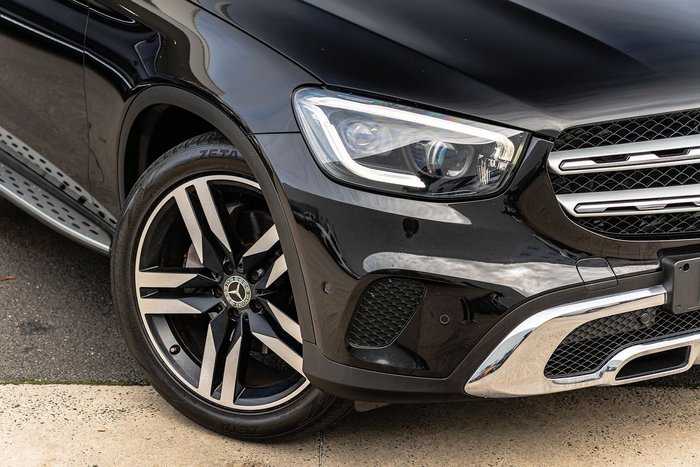 2019 Mercedes-Benz GLC-Class GLC300