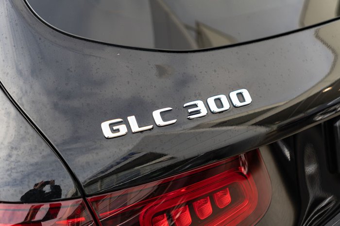 2019 Mercedes-Benz GLC-Class GLC300