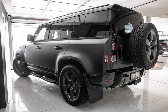 2026 Land Rover Defender 110 D350 X-Dynamic HSE