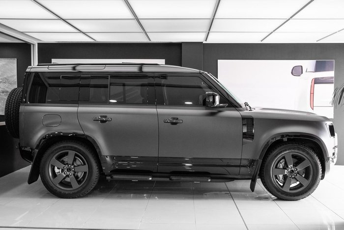 2026 Land Rover Defender 110 D350 X-Dynamic HSE