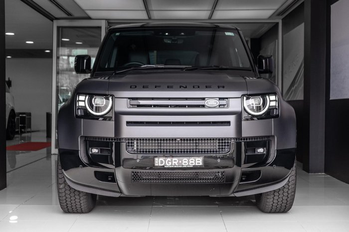 2026 Land Rover Defender 110 D350 X-Dynamic HSE