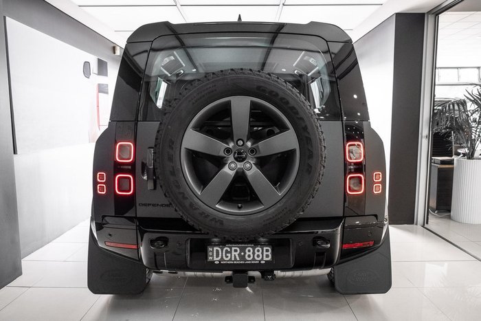 2026 Land Rover Defender 110 D350 X-Dynamic HSE