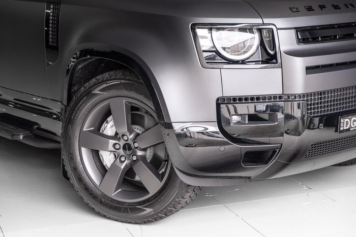 2026 Land Rover Defender 110 D350 X-Dynamic HSE