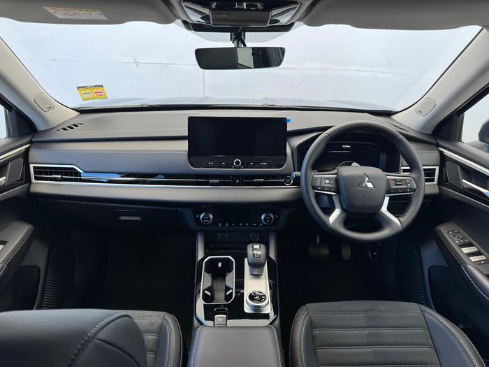 2025 Mitsubishi Outlander Aspire