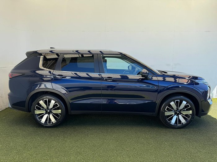 2025 Mitsubishi Outlander Aspire