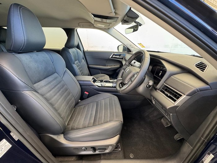 2025 Mitsubishi Outlander Aspire