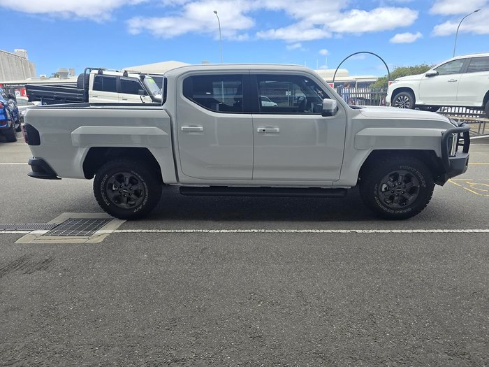 2025 Kia Tasman SX TK MY26 4X4 Dual Range Clear White