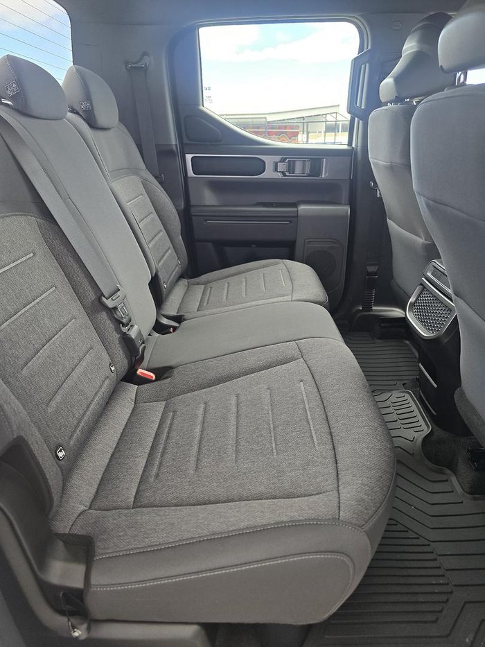 2025 Kia Tasman SX TK MY26 4X4 Dual Range Clear White