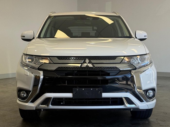 2020 Mitsubishi Outlander PHEV ES ADAS