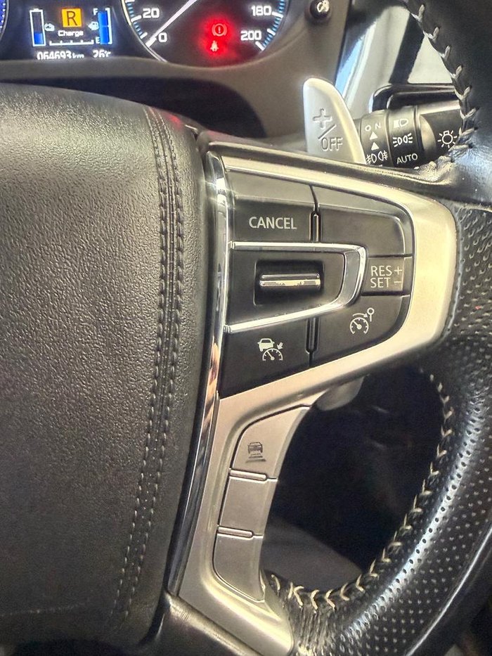 2020 Mitsubishi Outlander PHEV ES ADAS