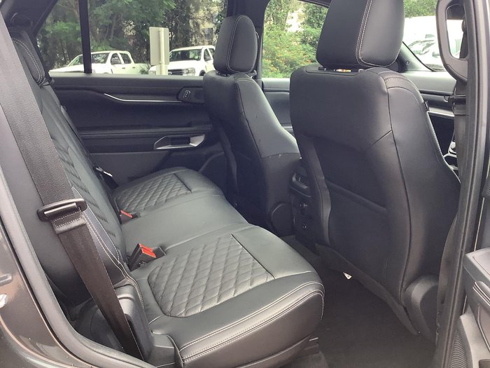 2023 Ford Everest Platinum