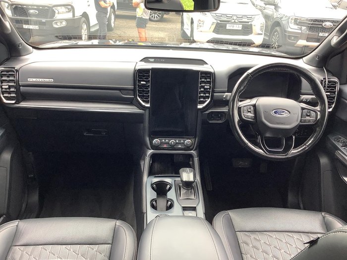 2023 Ford Everest Platinum