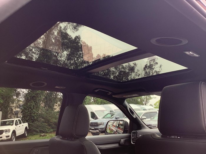 2023 Ford Everest Platinum