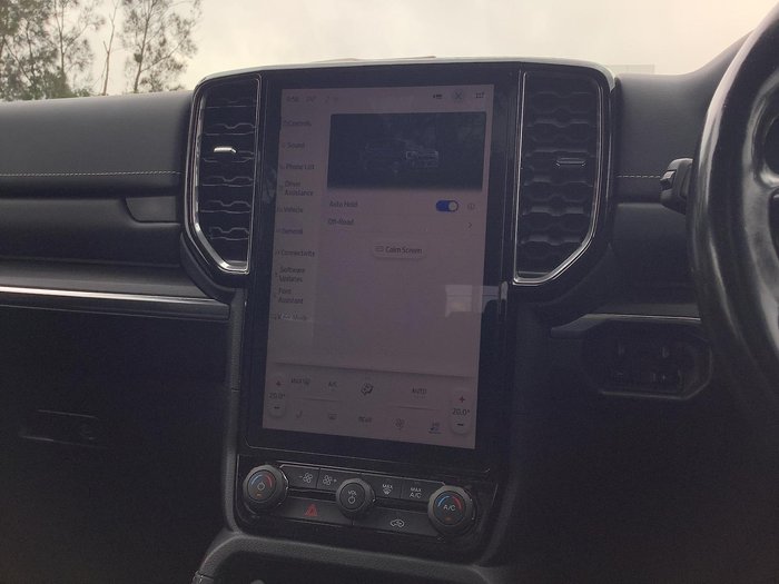 2023 Ford Everest Platinum